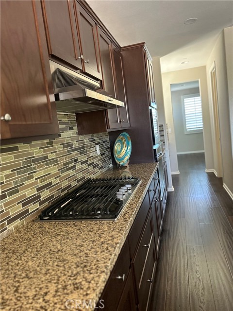 17426 Fairbreeze Court, Riverside CA: https://media.crmls.org/medias/062d3f31-e5b4-4e4b-8ff7-186af1779554.jpg