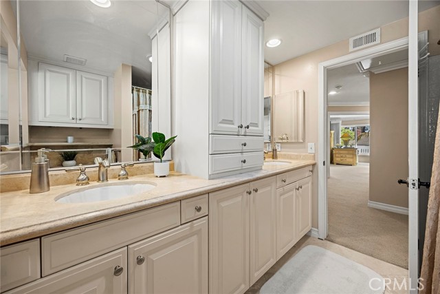 Image 34 of 55 For 5184 Vista Montana