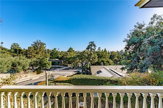 Detail Gallery Image 11 of 46 For 555 S Grand Ave, Pasadena,  CA 91105 - 6 Beds | 4 Baths