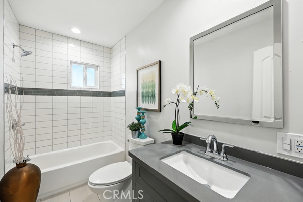 15605 Kervin Avenue, Paramount CA: https://media.crmls.org/medias/062e8a8a-27ea-46d3-ac99-60ad84778d13.jpg