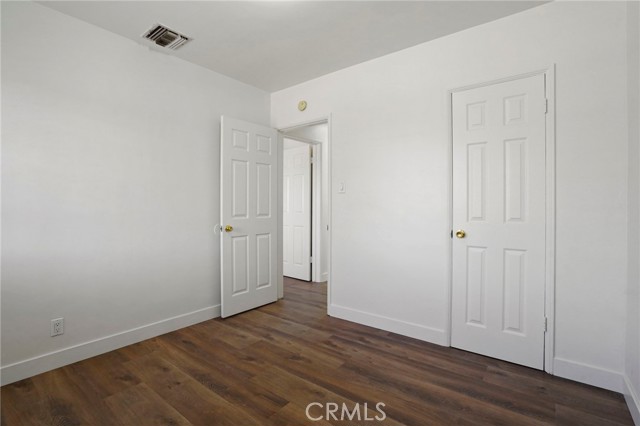 Detail Gallery Image 13 of 42 For 7554 Irvine Ave, North Hollywood,  CA 91605 - 3 Beds | 2 Baths