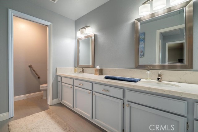 Detail Gallery Image 26 of 52 For 3350 Michelle Ct, Simi Valley,  CA 93063 - 5 Beds | 3/1 Baths