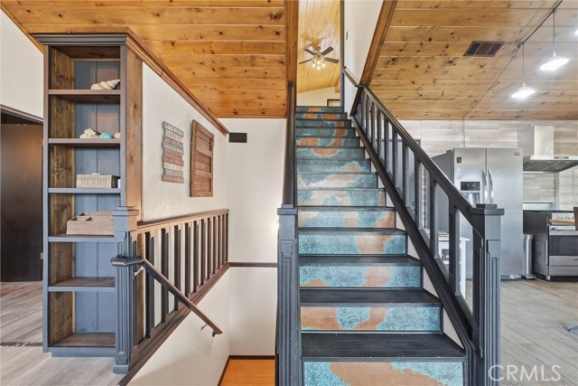 Detail Gallery Image 20 of 46 For 26355 Walnut Hills Dr Aka 276 Augusta Court, Lake Arrowhead,  CA 92352 - 3 Beds | 2/1 Baths