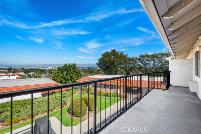 Detail Gallery Image 10 of 42 For 3110 via Serena South #P,  Laguna Woods,  CA 92637 - 2 Beds | 2 Baths