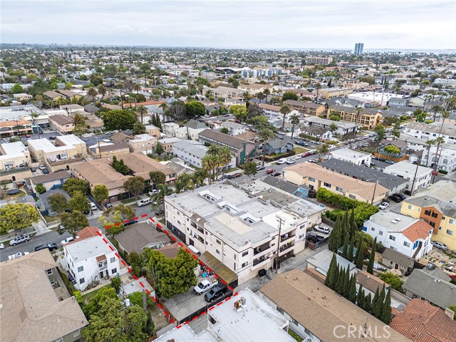 905 Gardenia Avenue, Long Beach CA: https://media.crmls.org/medias/063051ee-69bf-440a-876a-aa042a18624e.jpg