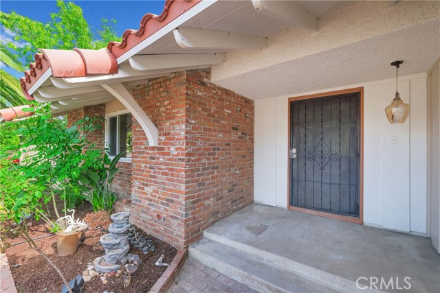 Detail Gallery Image 32 of 38 For 1538 Mariposa Dr, Corona,  CA 92879 - 5 Beds | 2/1 Baths