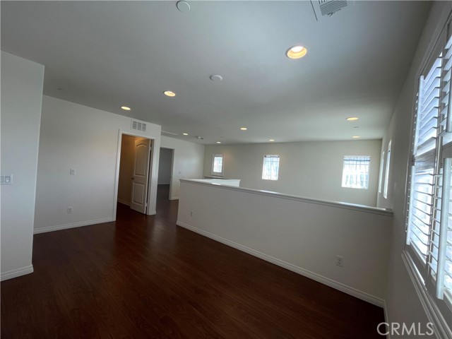 11407 Autumn Sage Avenue, Jurupa Valley CA: https://media.crmls.org/medias/06321376-d0c1-459c-8458-4b2d5161b0b5.jpg