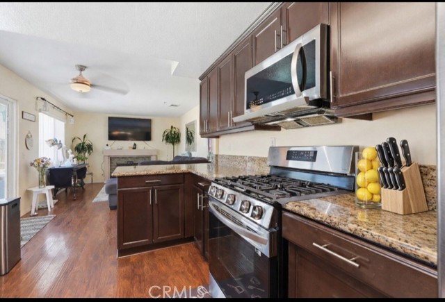 Detail Gallery Image 8 of 31 For 25970 Jumano, Moreno Valley,  CA 92551 - 4 Beds | 3 Baths