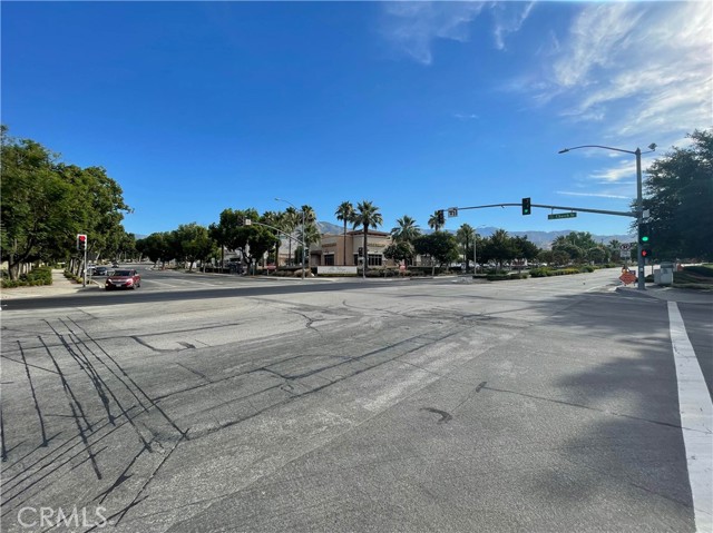 28895 Greenspot Road, Highland, California 92346, ,Commercial Sale,For Sale,28895 Greenspot Road,CRTR23136390