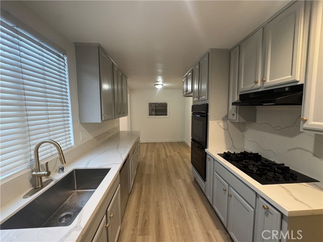 Detail Gallery Image 10 of 35 For 547 S Yorba St, Orange,  CA 92869 - 3 Beds | 1 Baths