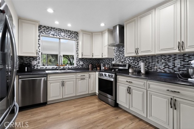 Detail Gallery Image 13 of 30 For 712 Canyon Dr, Lebec,  CA 93243 - 2 Beds | 2 Baths