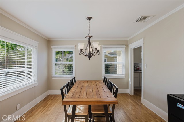 Detail Gallery Image 10 of 21 For 262 N Cambridge St, Orange,  CA 92866 - 3 Beds | 2 Baths