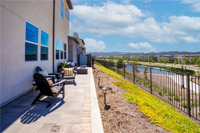 Detail Gallery Image 14 of 75 For 734 Sunrise Rd, Rancho Mission Viejo,  CA 92694 - 3 Beds | 3 Baths