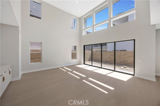 173 Creation, Irvine CA: https://media.crmls.org/medias/0634a5e7-d3cf-435c-985e-11cf5513ae8d.jpg