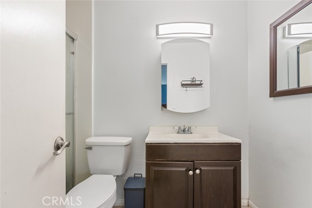 Detail Gallery Image 10 of 29 For 630 S Knott Ave #5,  Anaheim,  CA 92804 - 2 Beds | 2 Baths