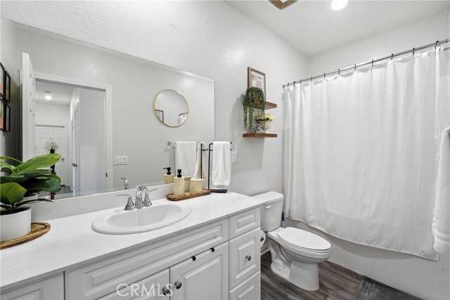 Detail Gallery Image 24 of 34 For 41018 Chambord Dr, Lake Elsinore,  CA 92532 - 4 Beds | 2 Baths
