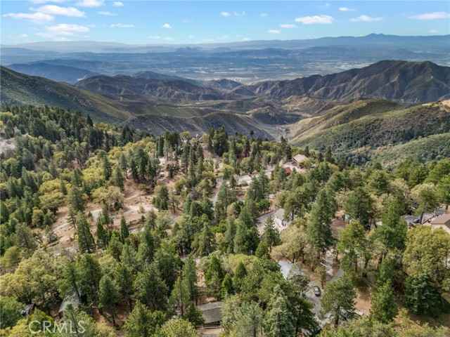 31669 Panorama, Running Springs, CA 92382