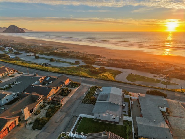 Image 30 of 57 For 3302 Beachcomber Dr.