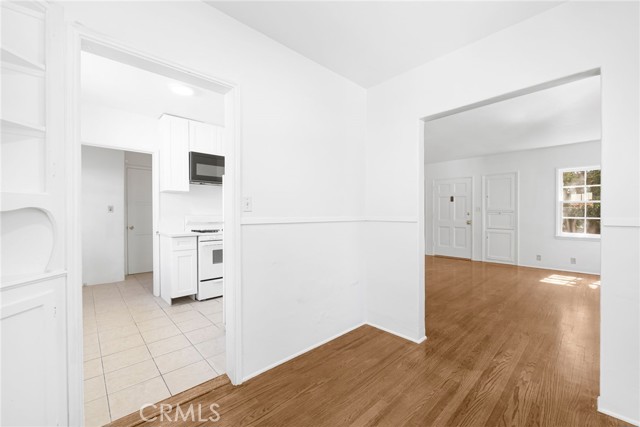 Detail Gallery Image 9 of 18 For 1367 N Mentor Ave, Pasadena,  CA 91104 - 1 Beds | 1 Baths