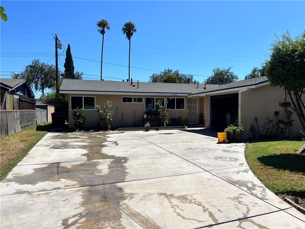 2286 Concord Avenue