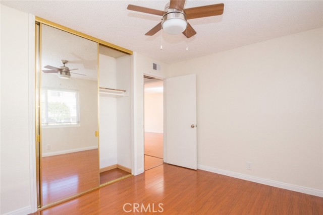 Detail Gallery Image 14 of 38 For 2940 N Verdugo Rd #321,  Glendale,  CA 91208 - 2 Beds | 2 Baths