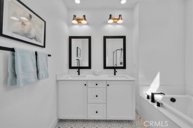 Detail Gallery Image 24 of 56 For 27659 S Rosewood Ln, San Pedro,  CA 90732 - 4 Beds | 3/1 Baths