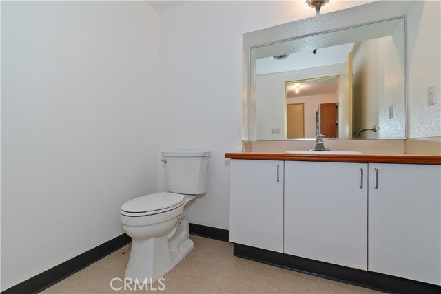 Detail Gallery Image 43 of 75 For 22 Holly Dr, Running Springs,  CA 92382 - 3 Beds | 2/1 Baths