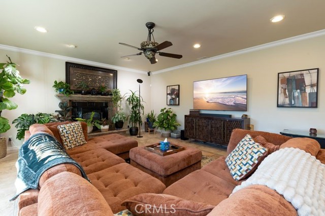 Detail Gallery Image 45 of 61 For 680 W Byron Ct, Upland,  CA 91784 - 6 Beds | 5 Baths