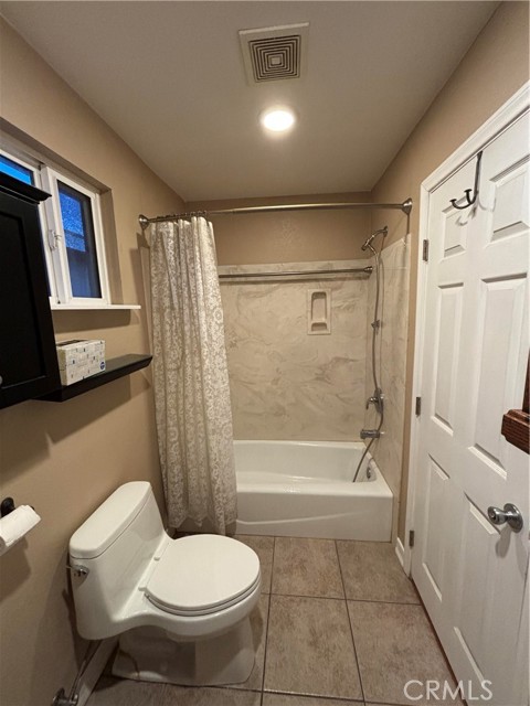 678 Ash Avenue, Chula Vista CA: https://media.crmls.org/medias/06390d64-8f81-46b0-8f61-96ef665bc23a.jpg