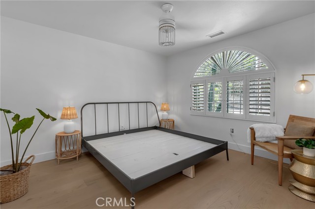Detail Gallery Image 22 of 42 For 314 Ultimo Ave, Long Beach,  CA 90814 - 4 Beds | 3 Baths