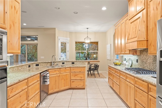 Detail Gallery Image 27 of 44 For 10473 Bogie, Chico,  CA 95928 - 4 Beds | 3 Baths