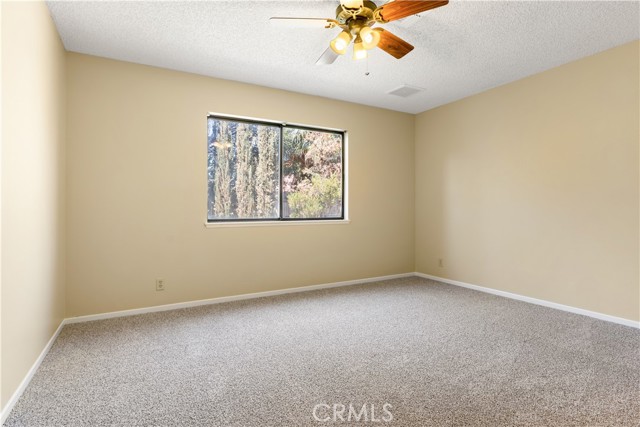 Detail Gallery Image 14 of 21 For 230 Kennedy Ct, Ridgecrest,  CA 93555 - 2 Beds | 2 Baths