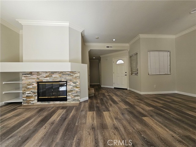 2363 Paseo Circulo, Tustin CA: https://media.crmls.org/medias/063abbe9-8976-4596-b166-de6ed89eb47f.jpg