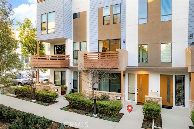 Detail Gallery Image 25 of 31 For 657 Wedge, Costa Mesa,  CA 92627 - 3 Beds | 2/2 Baths