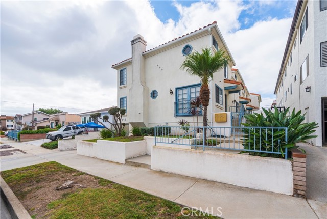 Detail Gallery Image 28 of 37 For 1043 W 12th, San Pedro,  CA 90731 - 3 Beds | 2/1 Baths