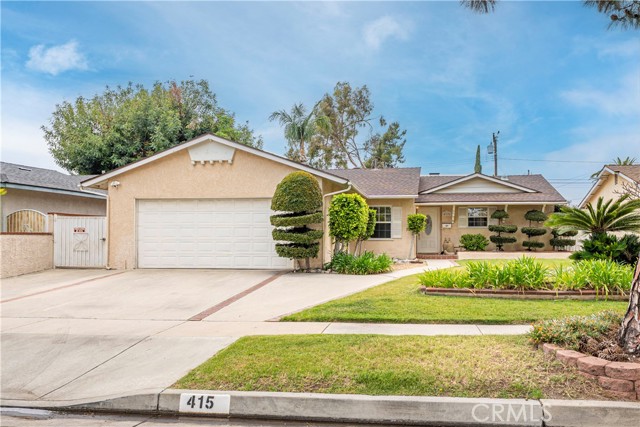 415 N Rennell Avenue, San Dimas CA: https://media.crmls.org/medias/063b2db5-5103-4851-8464-c74dfb1f136b.jpg