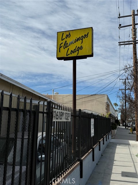 Detail Gallery Image 12 of 12 For 1618 W 132nd #17,  Gardena,  CA 90249 - 1 Beds | 1 Baths