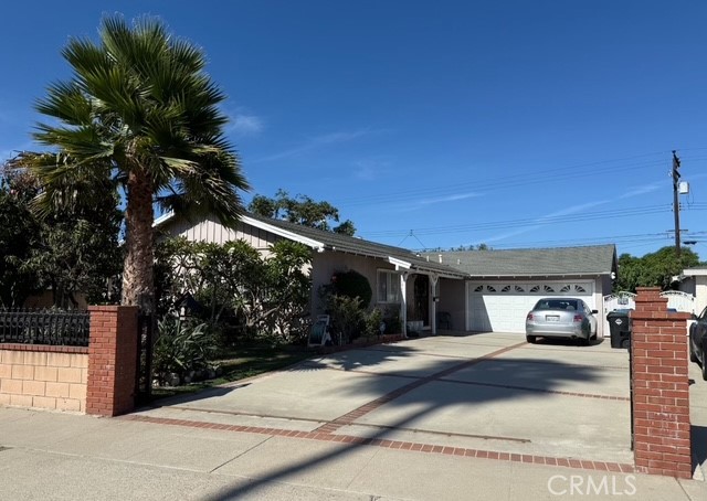 14691 ONTARIO Drive, Westminster CA: https://media.crmls.org/medias/063cc1e5-2579-49f0-a3fe-38d2fa897a4d.jpg