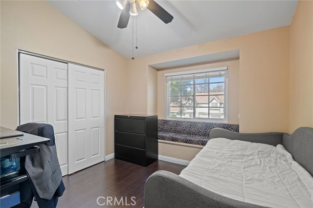 Image 28 of 52 For 42014 Roanoake St.