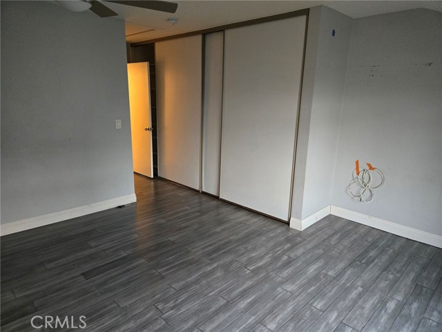 23240 Orange Avenue, Lake Forest CA: https://media.crmls.org/medias/063d7263-ba21-4c41-be26-1b81d46153a9.jpg