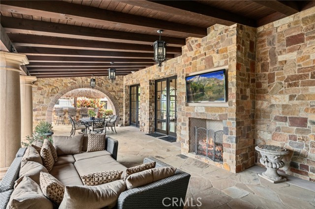 Detail Gallery Image 29 of 44 For 96 Canyon Creek, Irvine,  CA 92603 - 5 Beds | 6/2 Baths