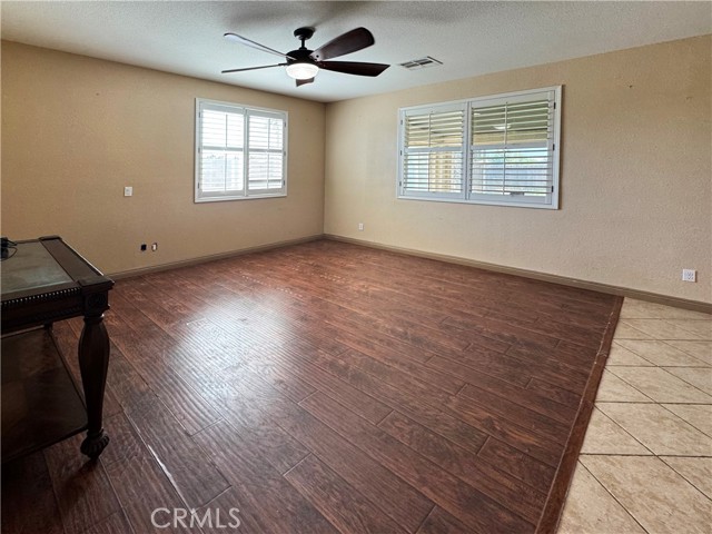 Image 5 of 13 For 1398 Meadowview Avenue