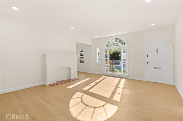 Detail Gallery Image 16 of 71 For 1212 S Weymouth, San Pedro,  CA 90732 - 5 Beds | 4 Baths