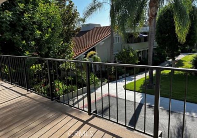 Detail Gallery Image 3 of 23 For 967 Calle Aragon a,  Laguna Woods,  CA 92637 - 2 Beds | 2 Baths