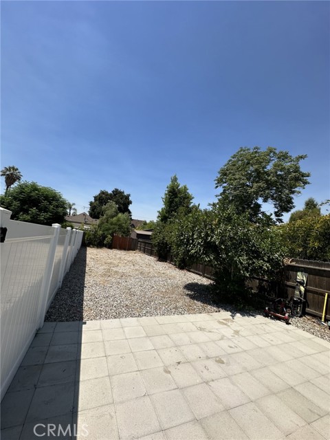 250 SONORA Street, Redlands CA: https://media.crmls.org/medias/0641595b-ffe4-4ee3-9cad-cfbc37c543c5.jpg