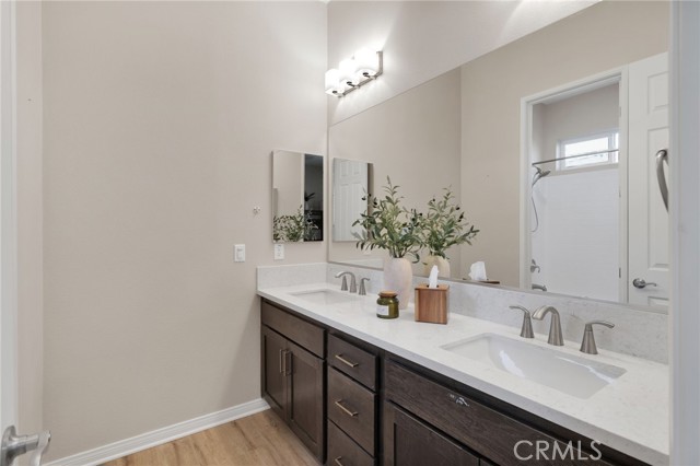 Detail Gallery Image 21 of 73 For 17066 Takipi Rd, Apple Valley,  CA 92307 - 3 Beds | 3 Baths