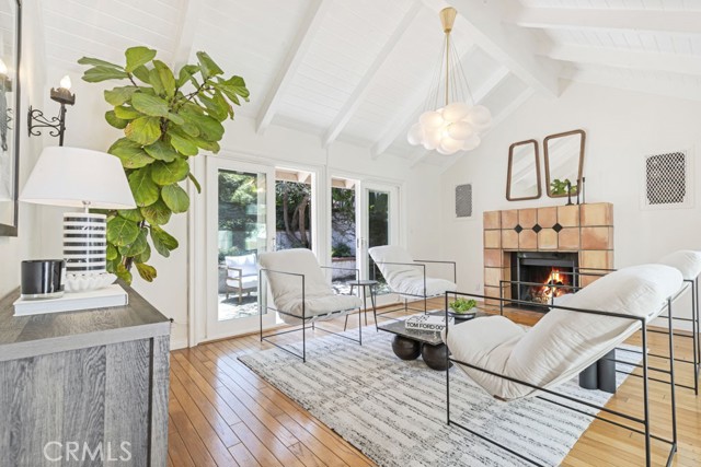 Detail Gallery Image 1 of 1 For 517 Poppy Ave, Corona Del Mar,  CA 92625 - 3 Beds | 2 Baths