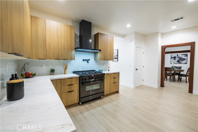 Detail Gallery Image 64 of 74 For 3627 S Van Ness Ave, Los Angeles,  CA 90018 - 4 Beds | 2 Baths