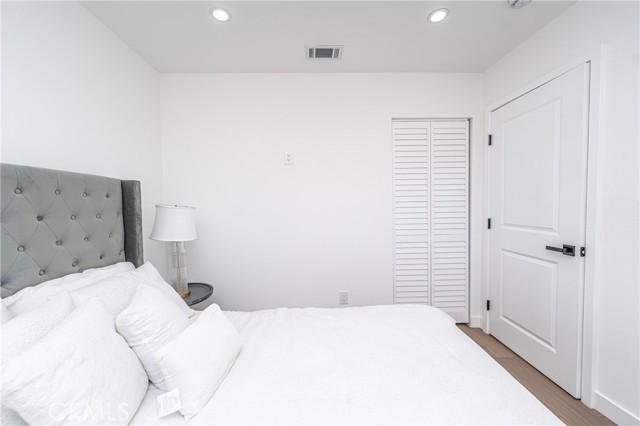 3818 Crawford Street, Los Angeles CA: https://media.crmls.org/medias/064456f4-99be-4c28-85ee-3c30e3a3b557.jpg