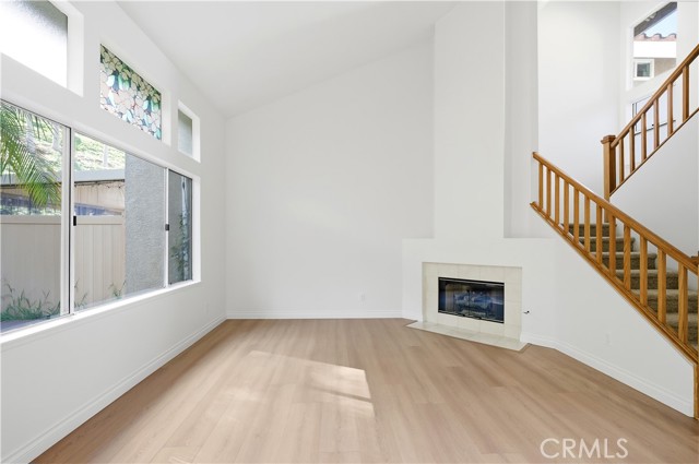 Detail Gallery Image 4 of 41 For 1910 E Calico Dr, West Covina,  CA 91791 - 2 Beds | 2/1 Baths